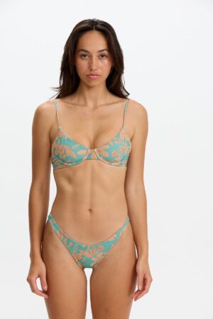 Kylie Top - Tropics